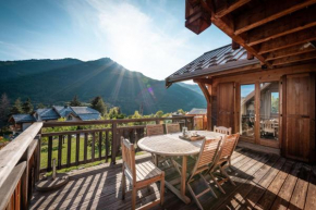 Chalet Hibou, large chalet with mountain views and close to slopes Saint-Chaffrey